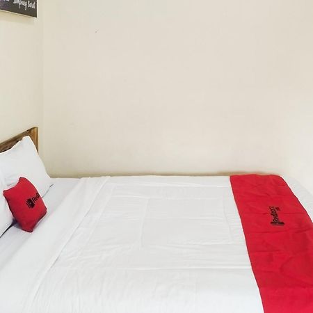 Reddoorz Syariah At Shakira Alesha Enggal Hotel Bandar Lampung Luaran gambar