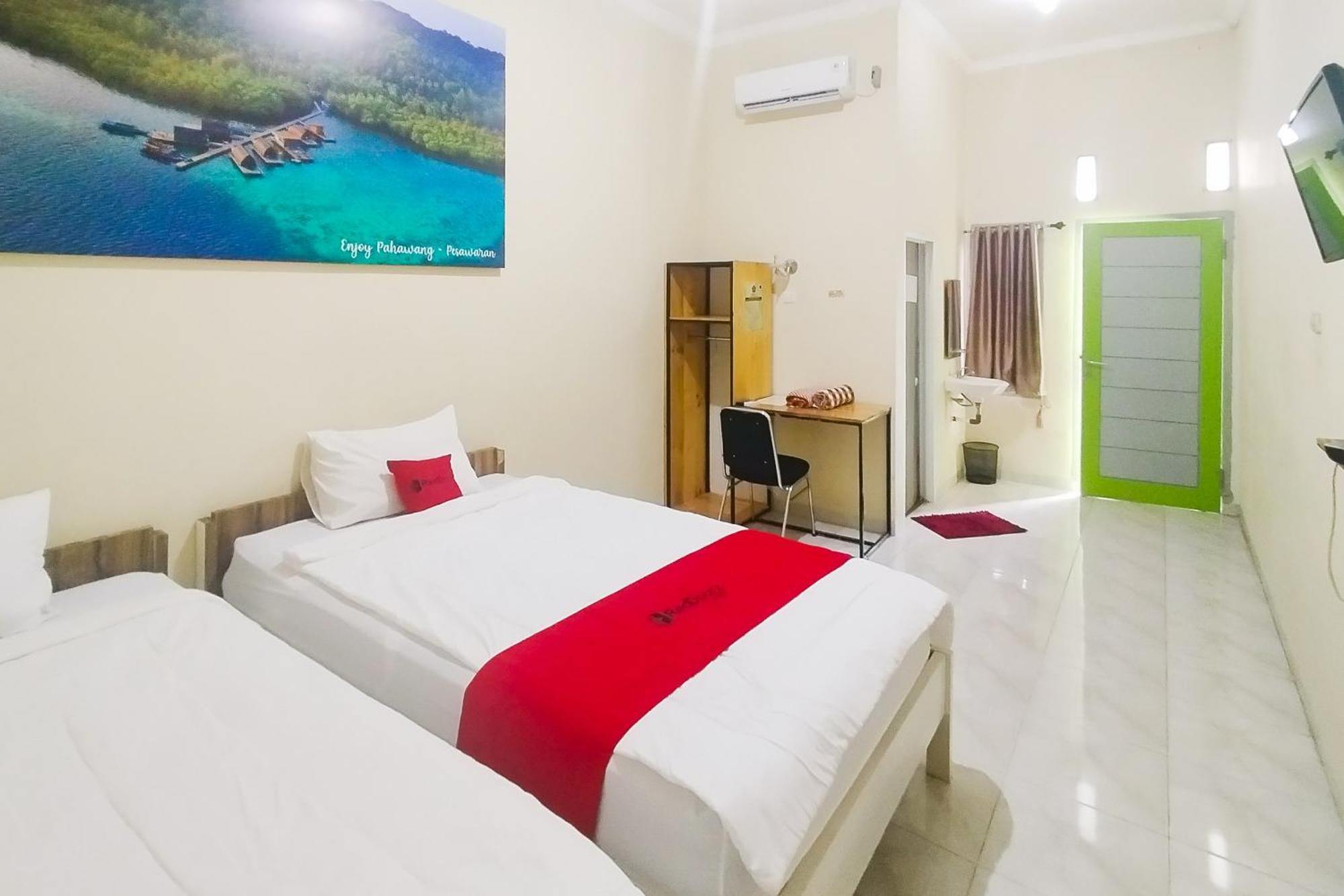 Reddoorz Syariah At Shakira Alesha Enggal Hotel Bandar Lampung Luaran gambar