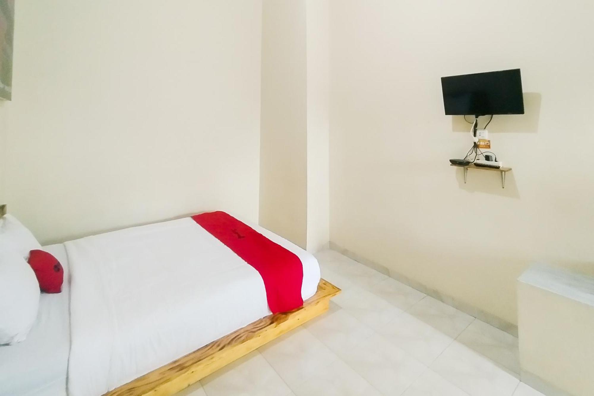 Reddoorz Syariah At Shakira Alesha Enggal Hotel Bandar Lampung Luaran gambar